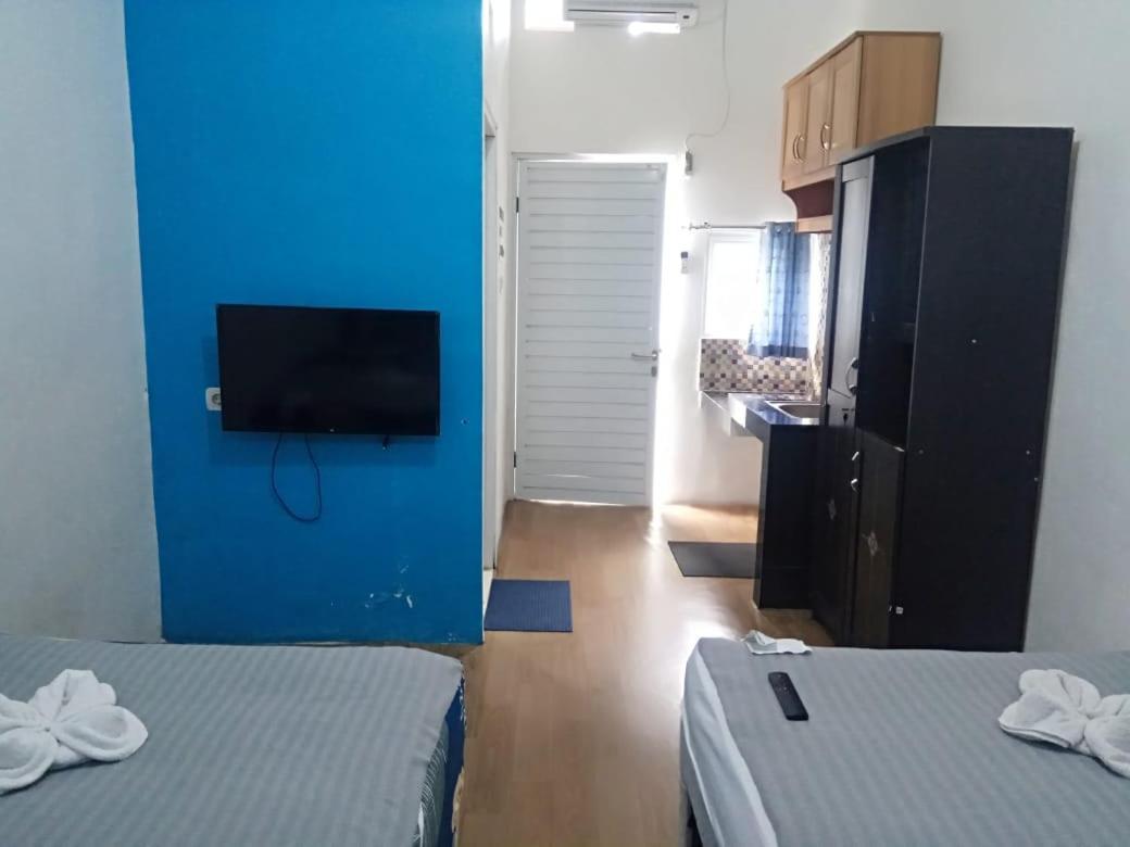 Algira Guest House Gunungbatu Syariah Cimanggu Eksteriør billede