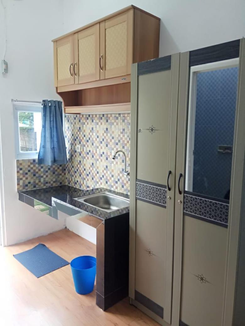 Algira Guest House Gunungbatu Syariah Cimanggu Eksteriør billede